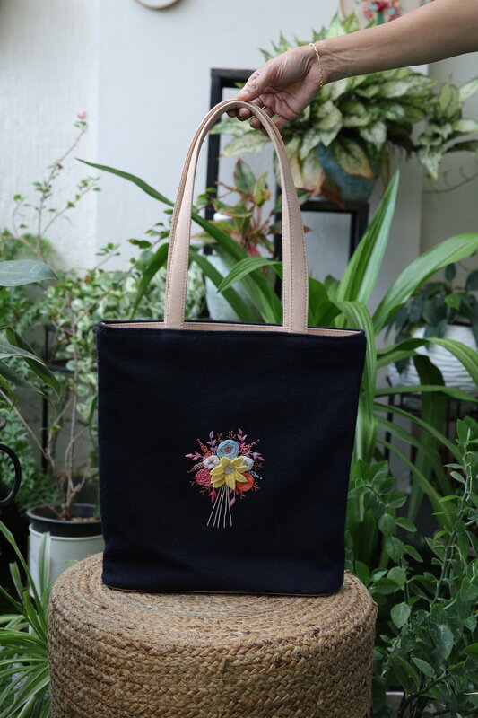 BOUQUET TOTE